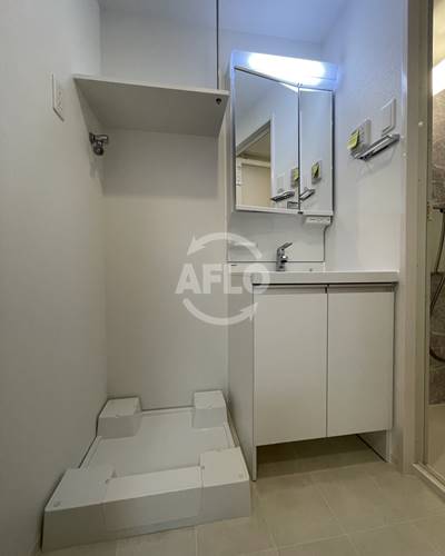 その他設備　スプランディッド難波III　洗濯機置場