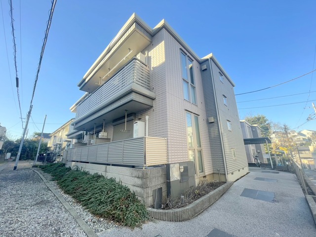 エントランス　耐震耐火構造の旭化成ヘーベルメゾン