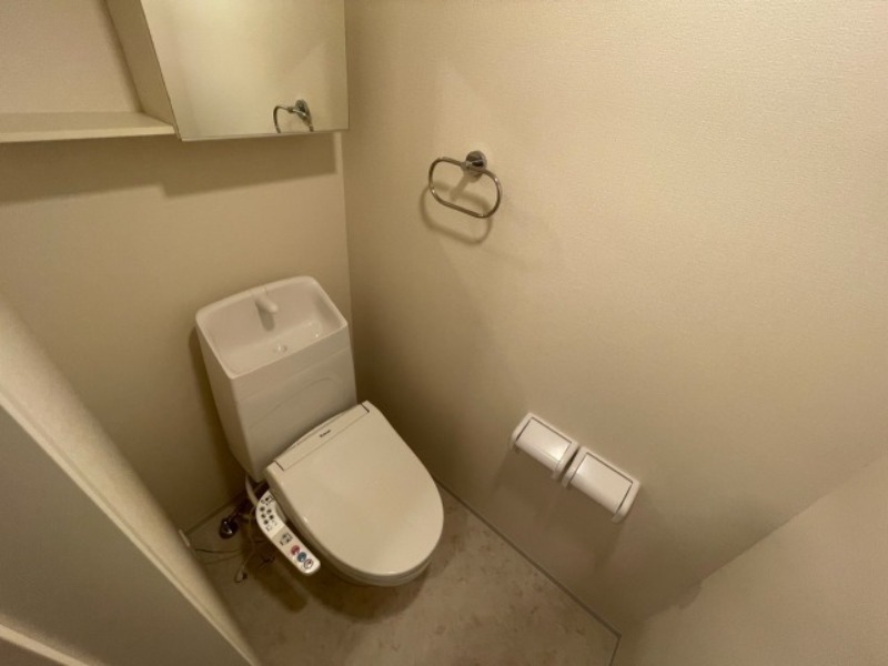 トイレ　図面と現状に相違がある場合には現状を優先