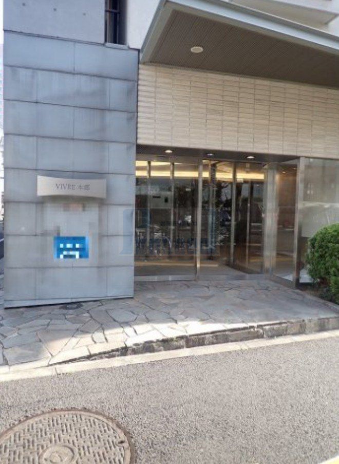 エントランス　☆こちらの物件は仲介手数料無料です☆