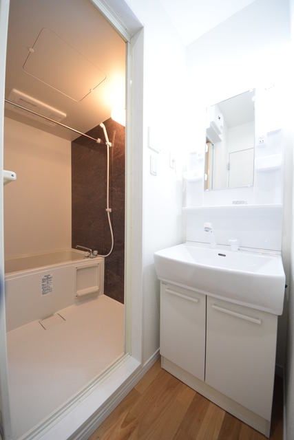 洗面設備　洗髪洗面台