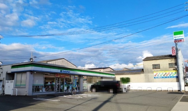 コンビニ　ファミリーマート 中村岩上町店（コンビニ）まで1304m