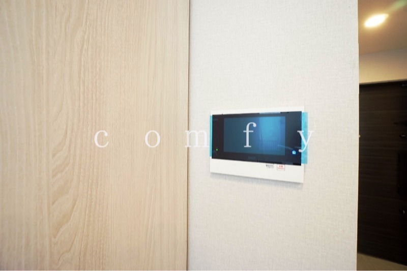 セキュリティ　モニター付きインターホン