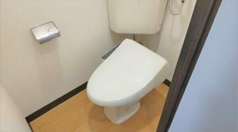 トイレ　図面と現状に相違がある場合には現状を優先