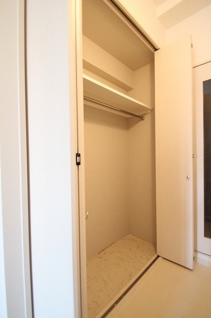 収納　同物件別号室のものです。