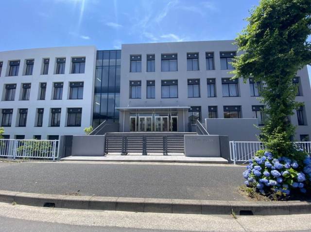 高校・高専　埼玉栄高等学校（高校・高専）まで446m