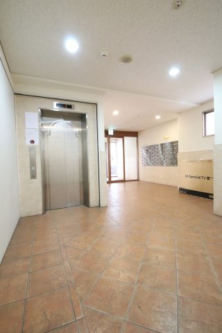 ロビー　建物の内部です