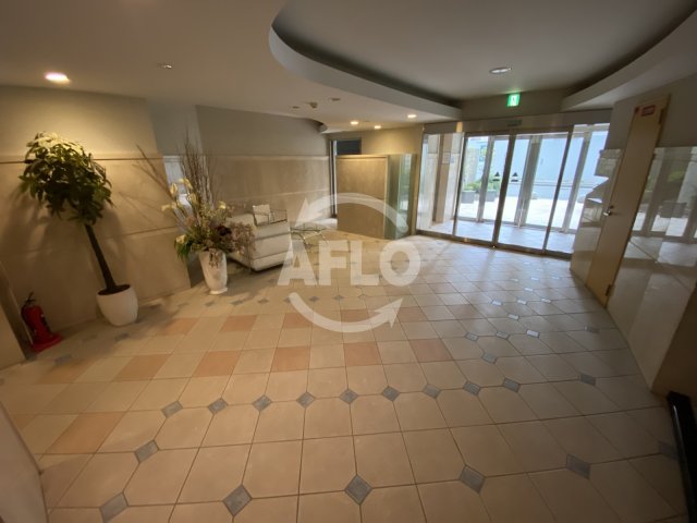 ロビー　ダイドーメゾン大阪堂島　ロビー