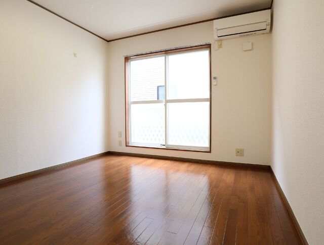 居室・リビング　居室