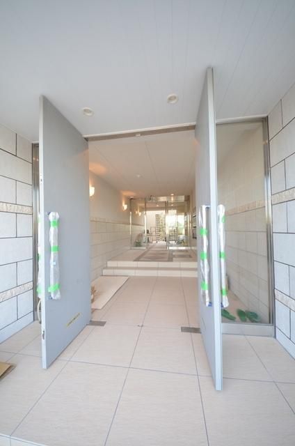 エントランス　♪お洒落なエントランスホール♪