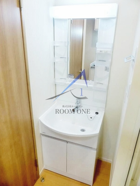 洗面設備　独立洗面台です。