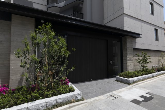 エントランス　建物の内部です