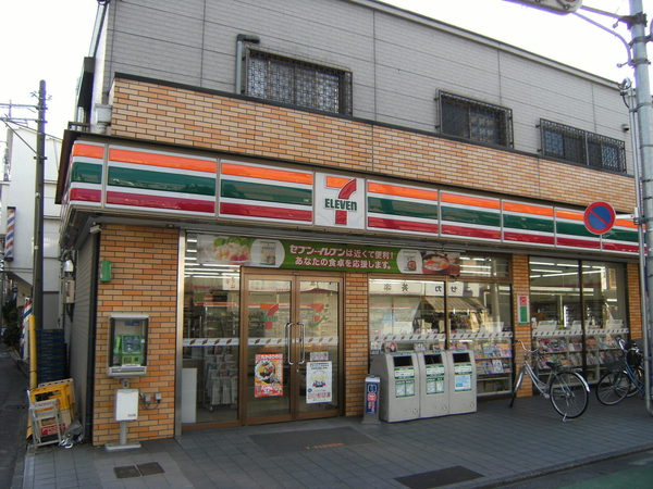 コンビニ　セブンイレブン大田区羽田店（コンビニ）まで395m