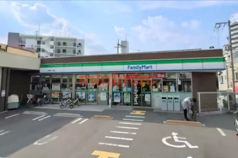 コンビニ　ファミリーマート井高野一丁目店（コンビニ）まで2169m