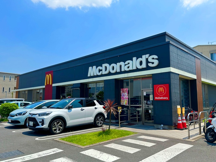 飲食店　六町駅前　マック（飲食店）まで675m