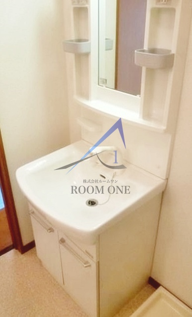 洗面設備　洗面台です。
