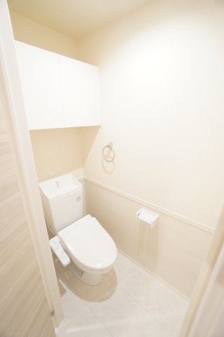 トイレ　※同物件・同タイプの写真です。
