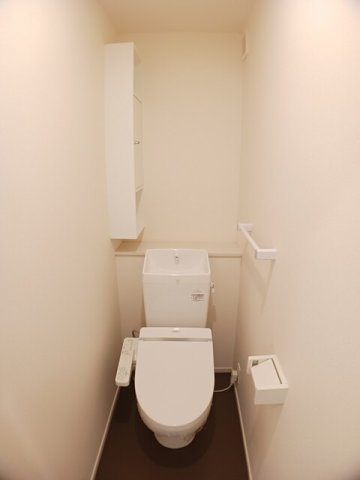トイレ　コンパクトで使いやすいトイレです