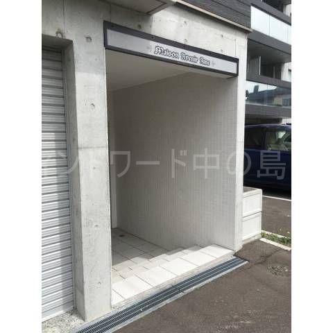 エントランス　詳細は、ウィンドワード中の島店までご相談下さい。