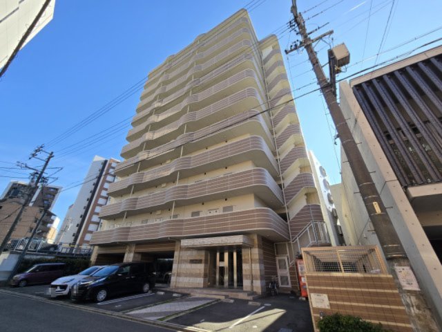 建物外観　ノヴェル新栄