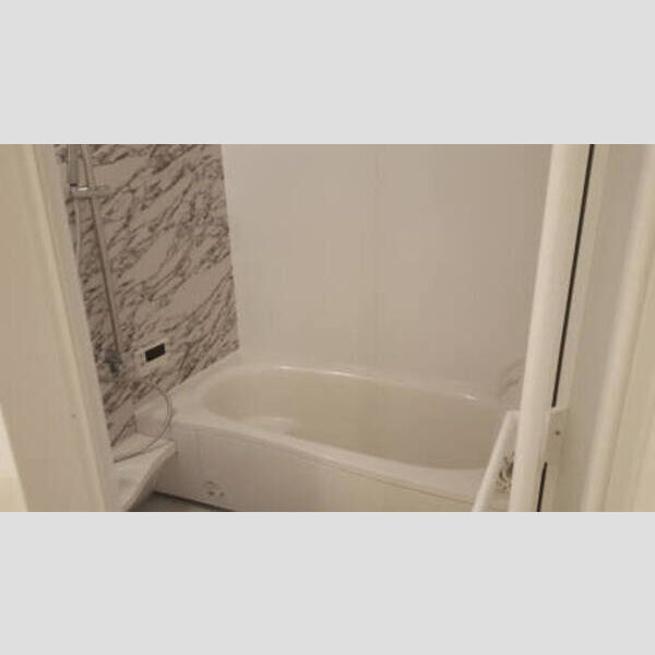 バス・シャワールーム　A棟102バス