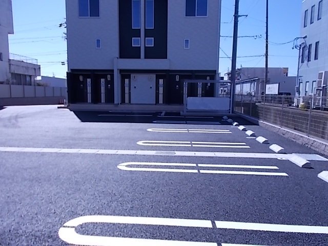 駐車場　駐車場があります