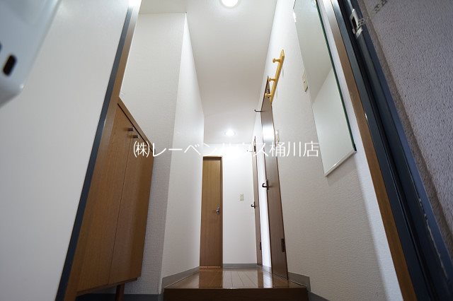 玄関　参考別部屋写真