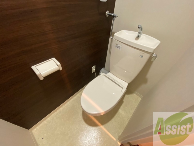 トイレ　嬉しいバストイレ別です！安心して使用できます。