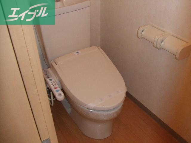 トイレ　シャワー付トイレ