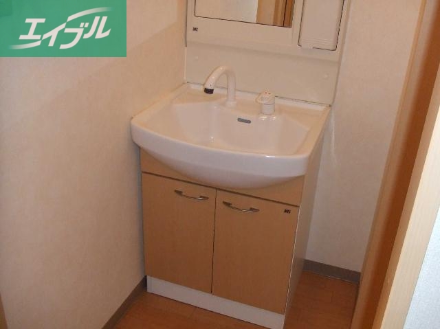 洗面設備　洗髪洗面化粧台