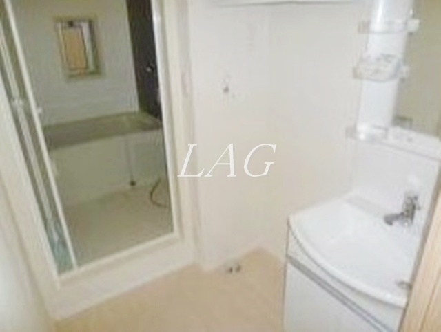 洗面設備　洗面台です。