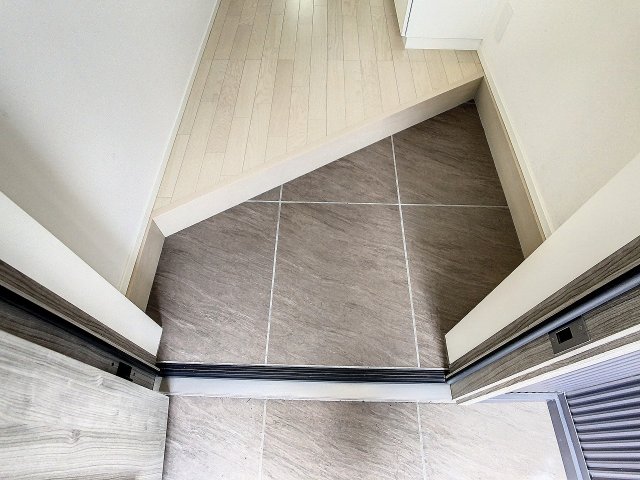 玄関　2023年5月撮影