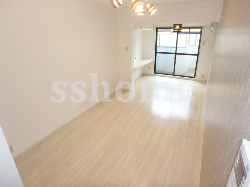 居室・リビング　広々とした室内