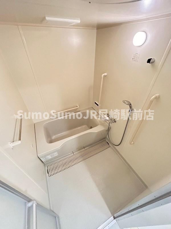 バス・シャワールーム　日々の疲れを癒すお風呂付です