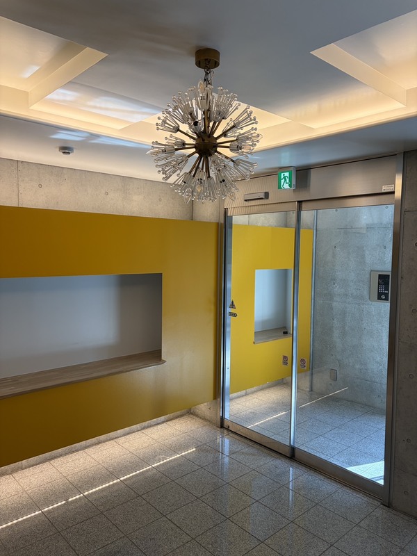 エントランス　エントランス２