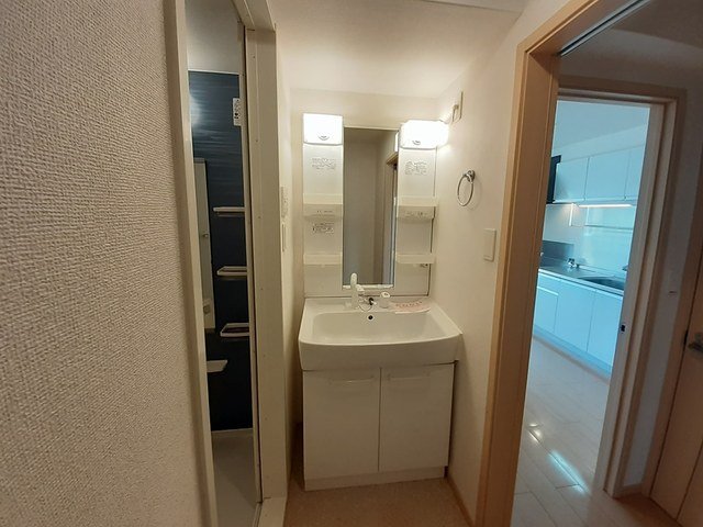 洗面設備　広い洗面スペース