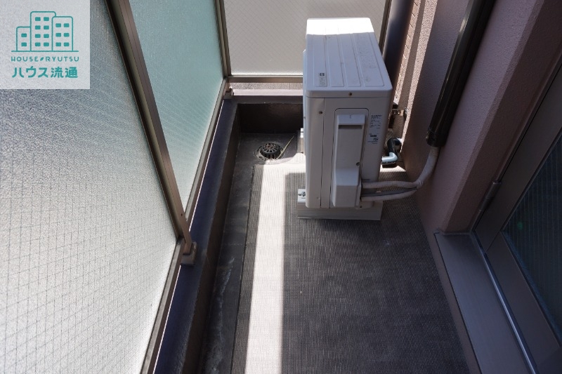 バルコニー　※別号室の写真です