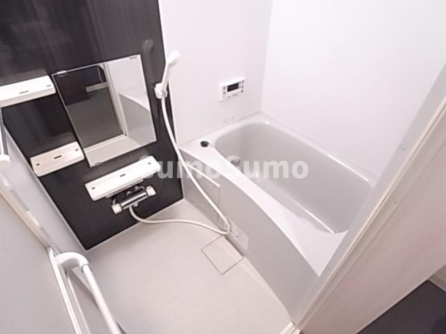 バス・シャワールーム　お風呂です