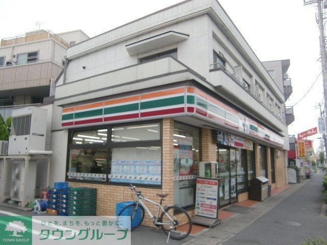 コンビニ　セブンイレブン（コンビニ）まで380m