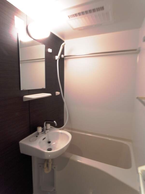 バス・シャワールーム　きれいなお風呂です