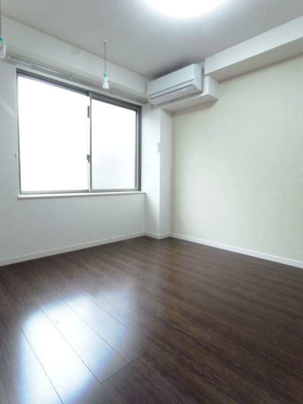 居室・リビング　使いやすい居間です