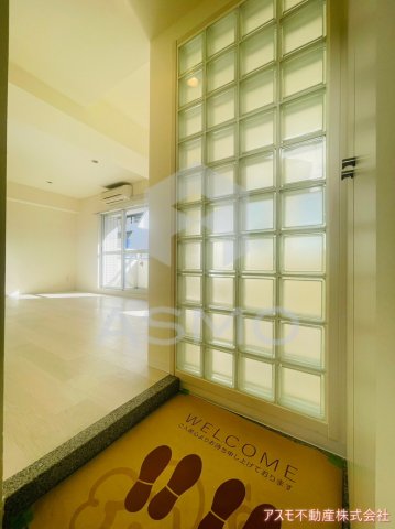 玄関　同マンション別部屋参考写真