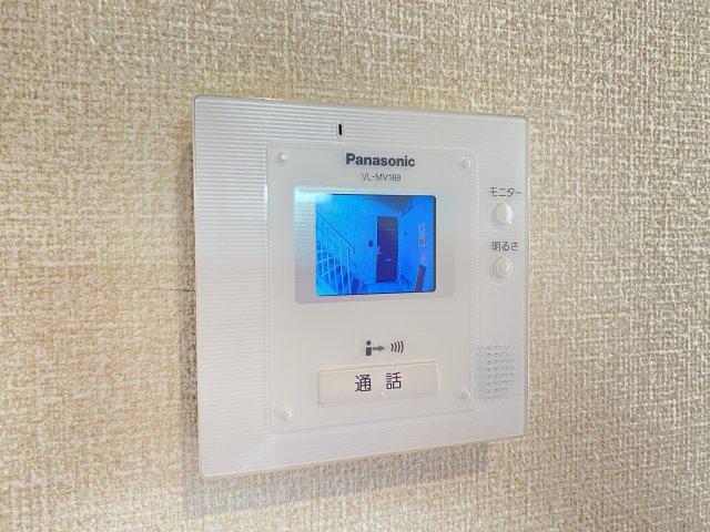 セキュリティ　モニター付きインターホン