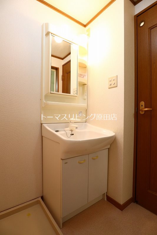 洗面設備　101号室写真