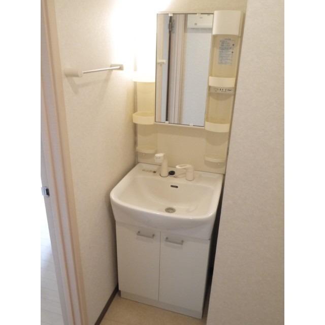 洗面設備　広い洗面スペース