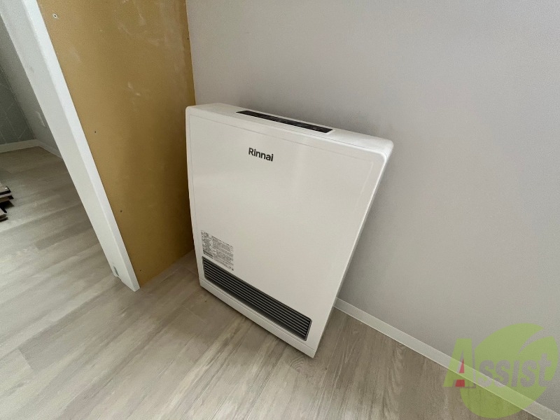 その他　暖房です。冬場の寒い日でも安心ですね～