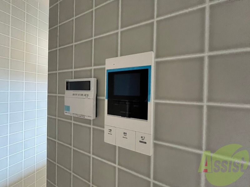 セキュリティ　ＴＶモニター付インターホンです。来客者の顔が見えるので安心！