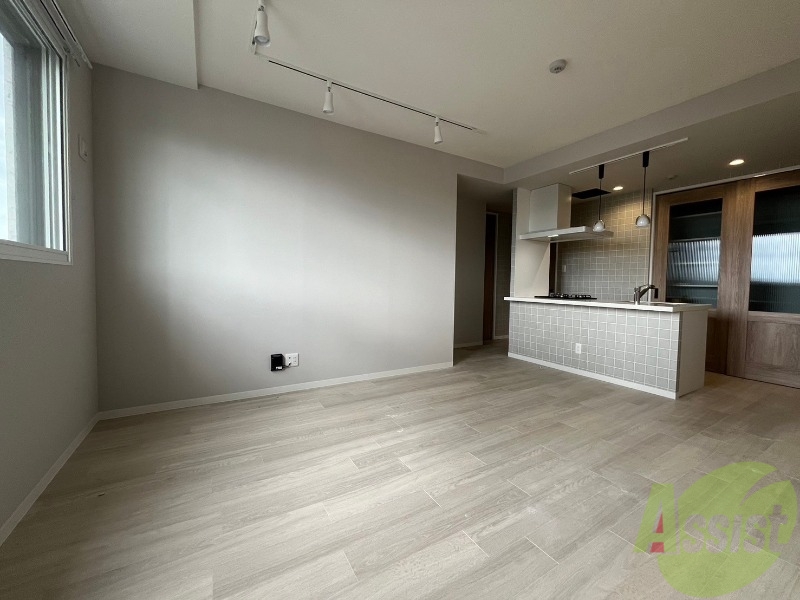 居室・リビング　広々としたリビングですね。使い勝手がよさそうですね！