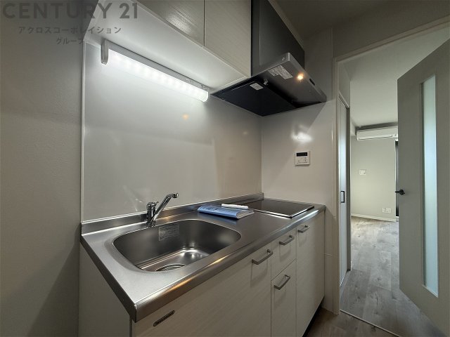 キッチン　収納も豊富なシステムキッチンです！