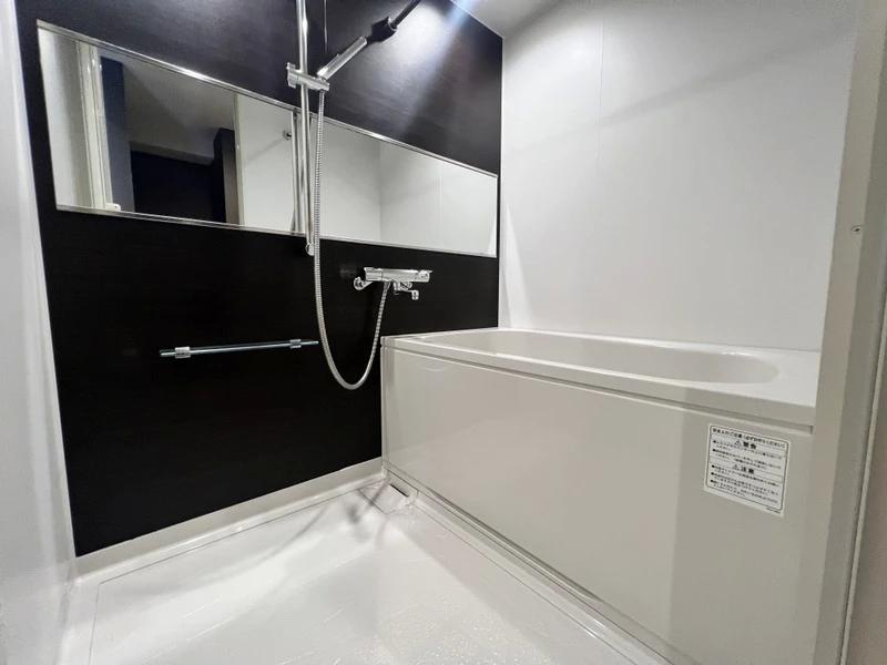 バス・シャワールーム　同室タイプイメージ写真